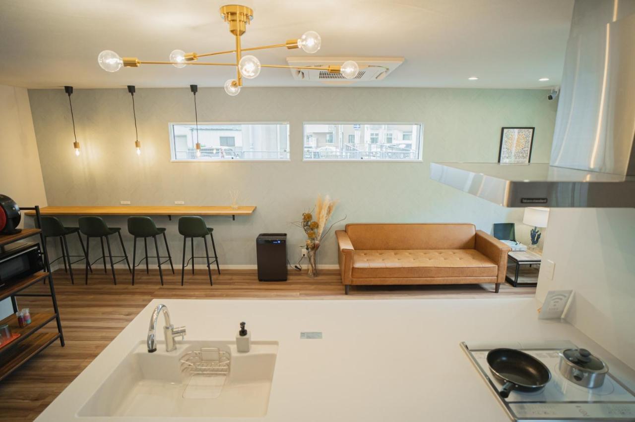 Orange County Guest House อิซุมิซาโนะ ภายนอก รูปภาพ